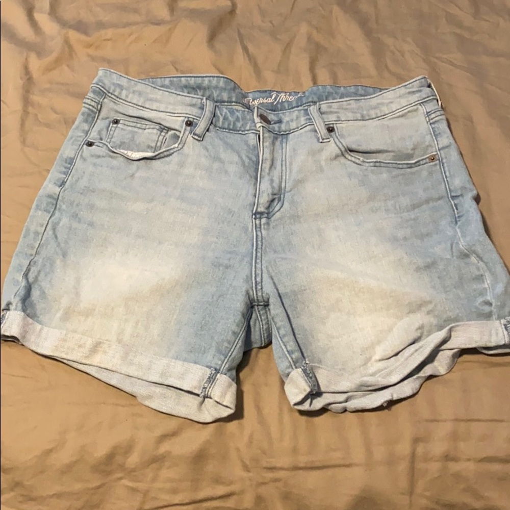 Universal thread jean shorts